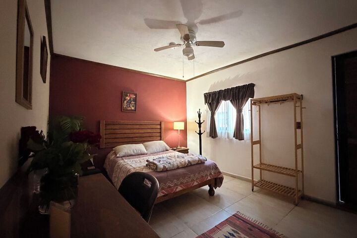 Room 27 of 99