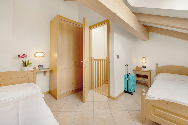 Room 17 of 116