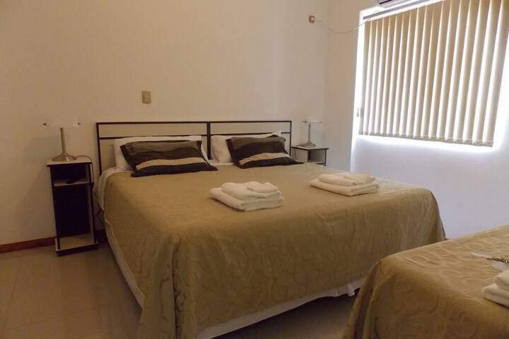 Room 9 of 20