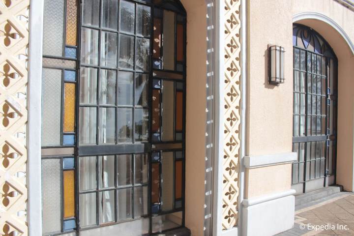 Hotel 117 of 126