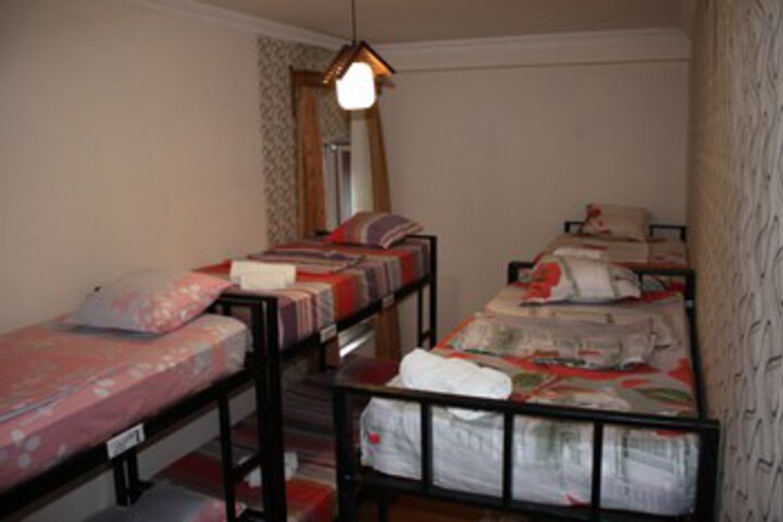 Room 15 of 32