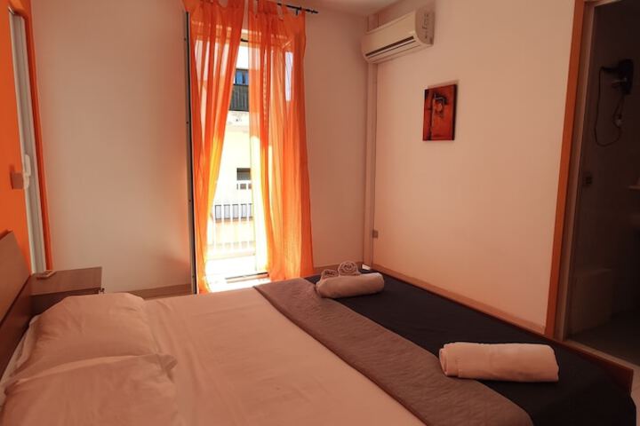 Room 96 of 130
