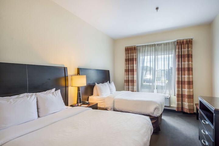 2 Double Beds Accessible (1 of 49)