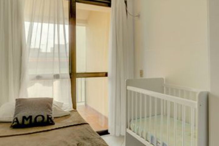 Room 45 of 104
