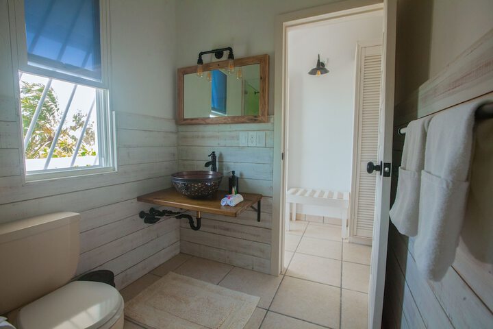 Room 79 of 149