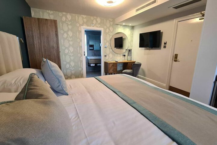 Room 50 of 92