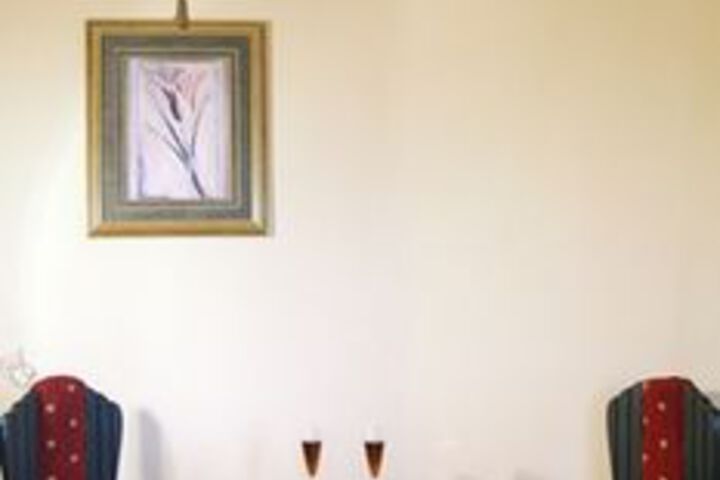 Room 50 of 60