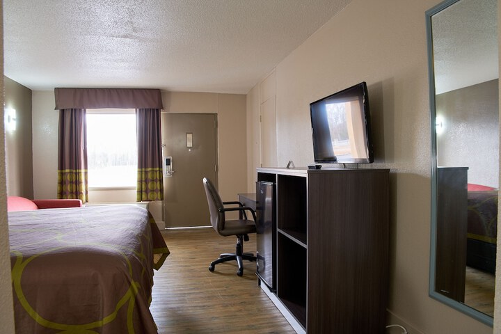 Room 10 of 47
