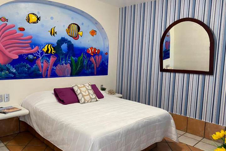 Room 7 of 48