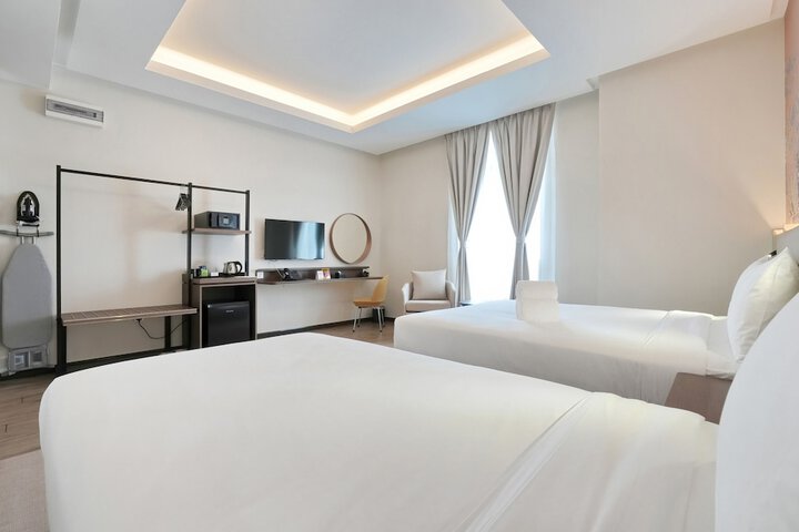 Room 54 of 101