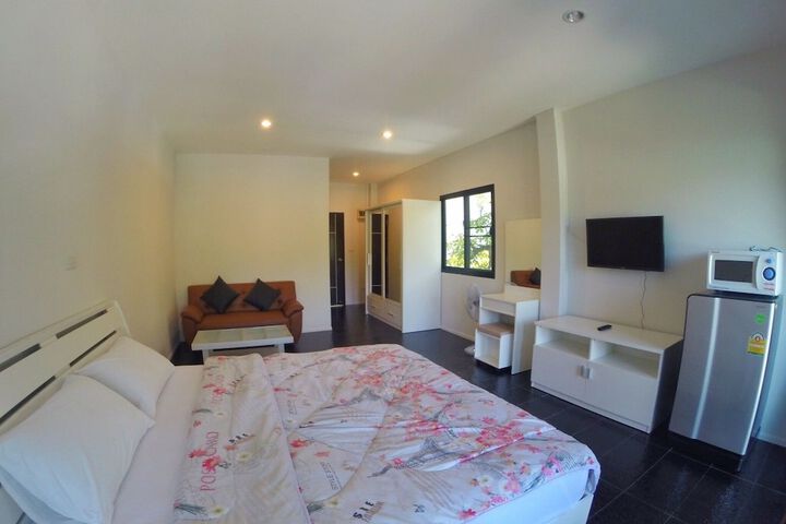 Room 9 of 54