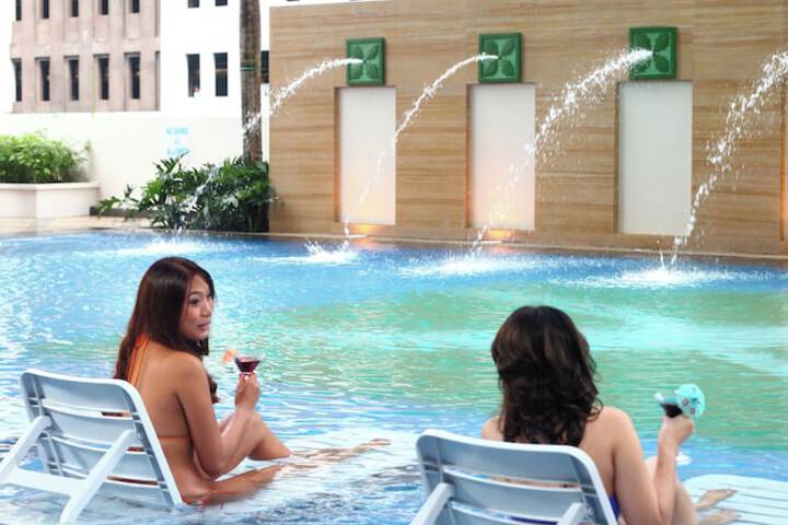 Pool 38 of 66