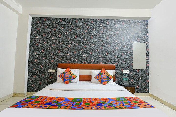 Room 19 of 27