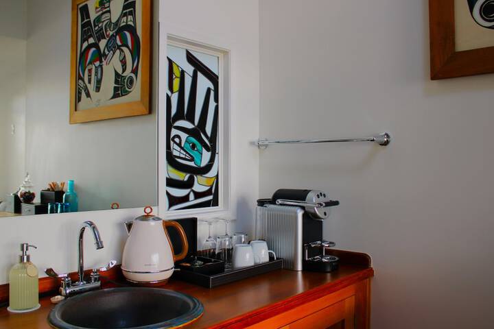 Breakfast/Coffee Service 45 of 103