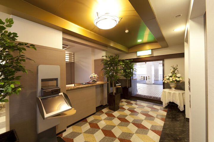 Hotel Interior 4 of 30
