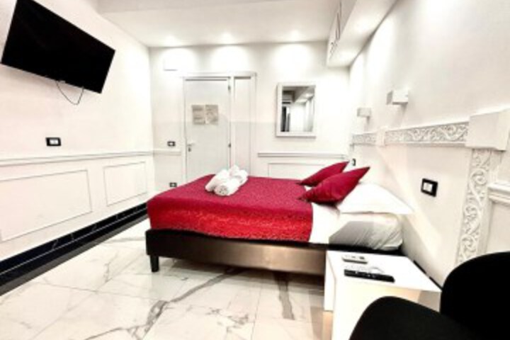 Room 50 of 82