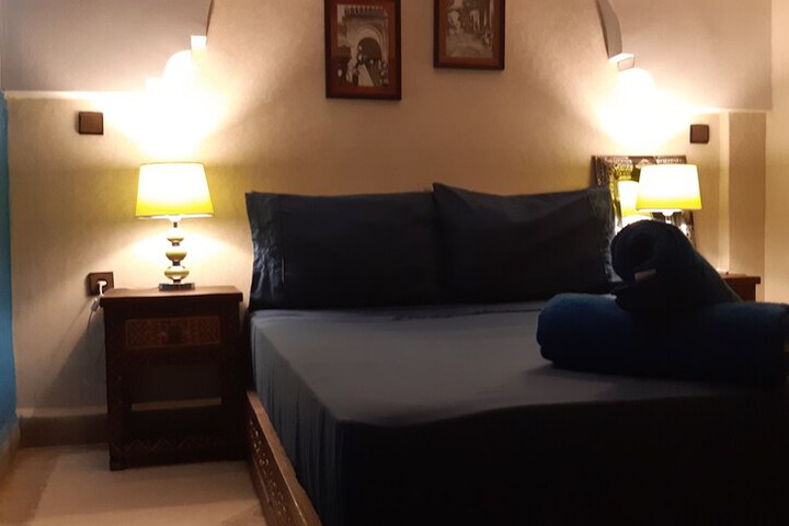 Room 46 of 104