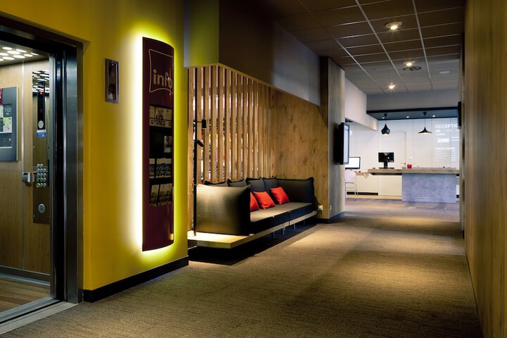 Hotel Lobby