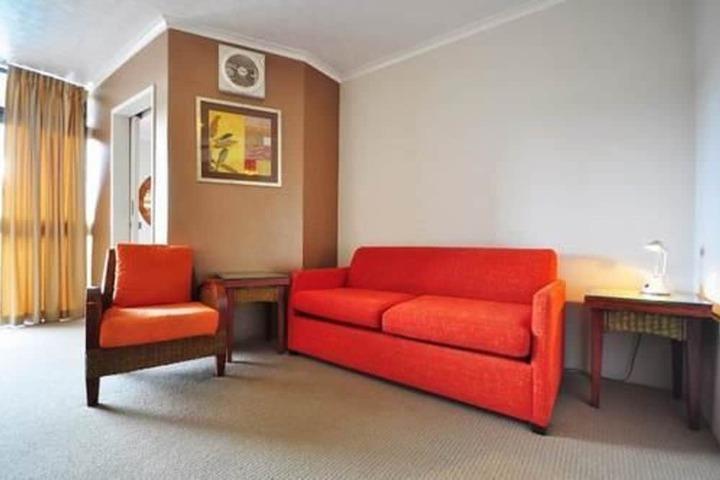 Room 16 of 31