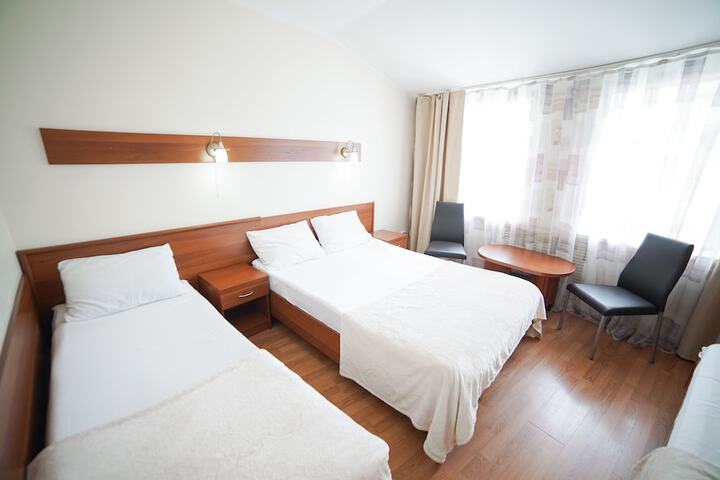 Room 27 of 53