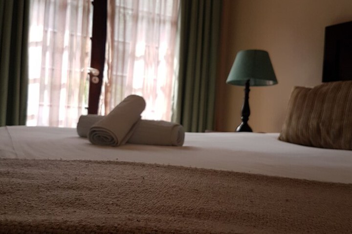 Room 6 of 36