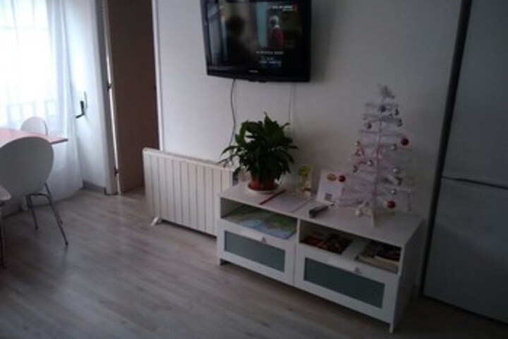 Room 15 of 19