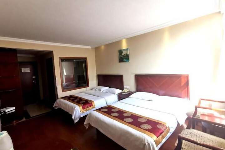 Room 17 of 59