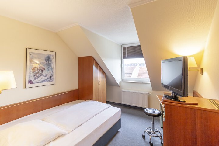 Room 47 of 114