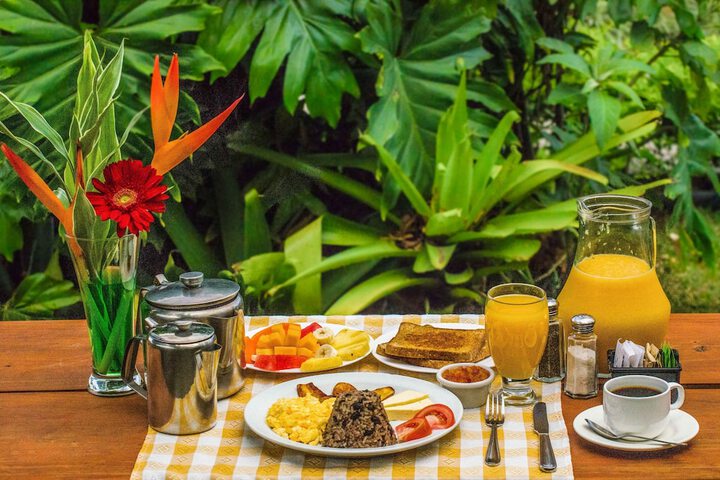 Breakfast/Coffee Service 26 of 45