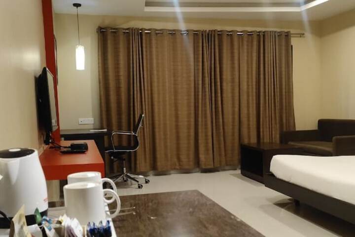 Room 17 of 45
