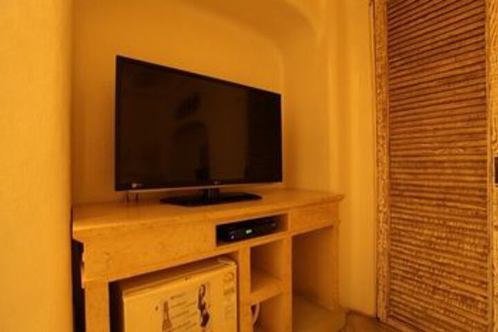 Room 46 of 61