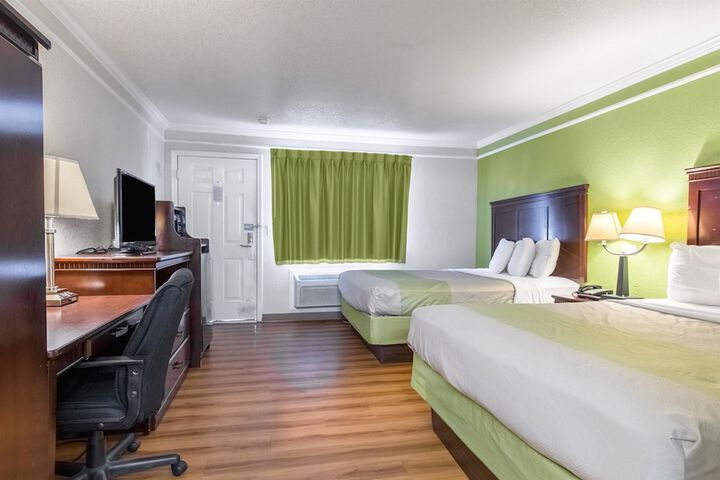 Room 14 of 31