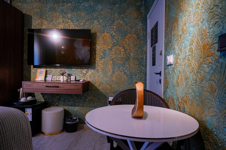 Room 128 of 244