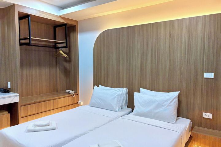 Room 21 of 39
