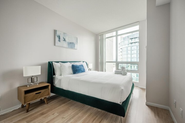Room 48 of 198