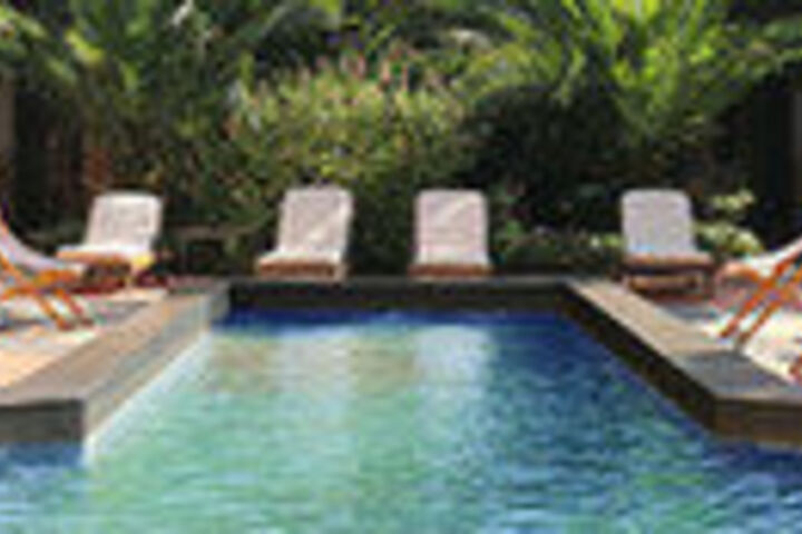 Pool 41 of 59