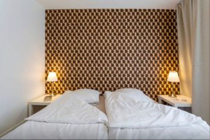 Room 29 of 68