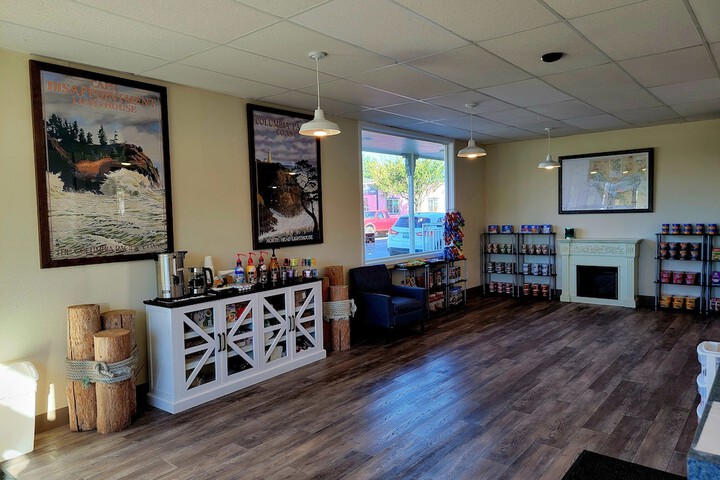 Gift Shop 127 of 136