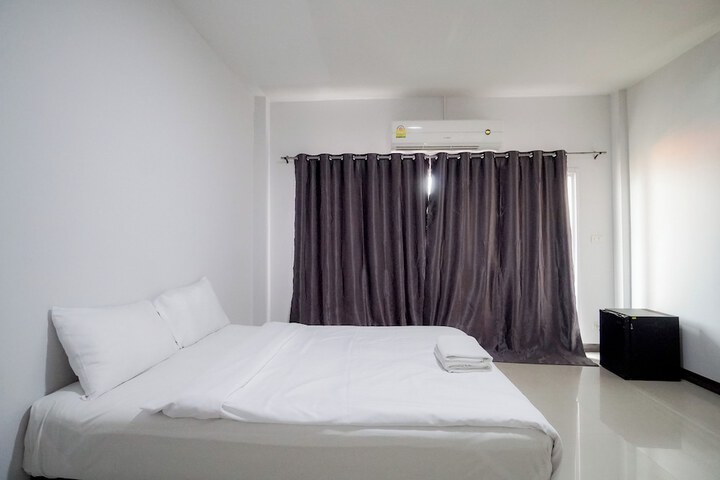 Room 15 of 79