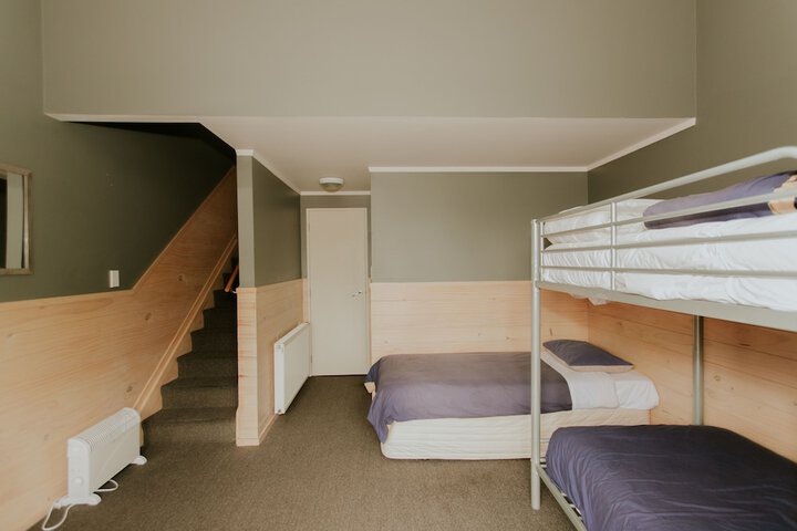 Room 17 of 50