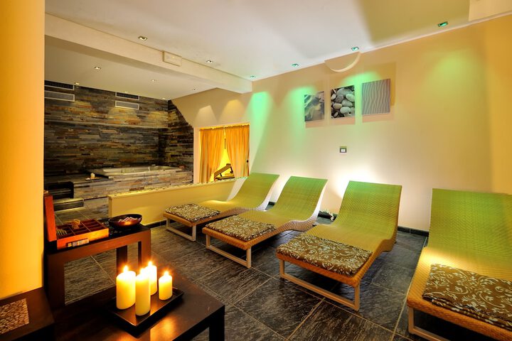Relaxing Spa