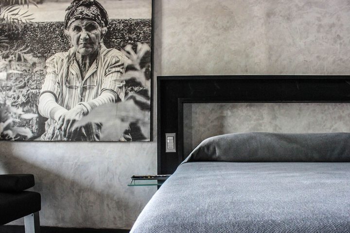 Room 30 of 231
