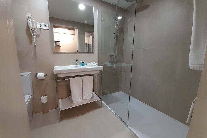 Bathroom Interior Photo