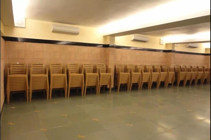 Ballroom/Hall 28 of 42