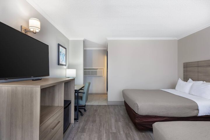 Room 45 of 83