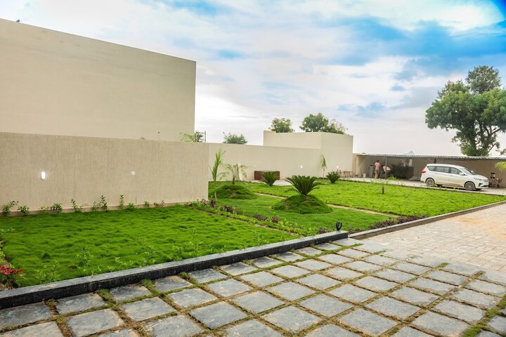 MTR Hotel & Resorts