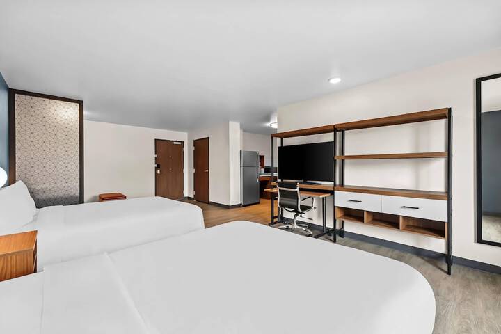 Room 34 of 57