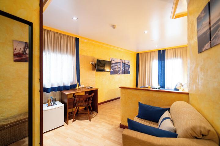 Room 73 of 134