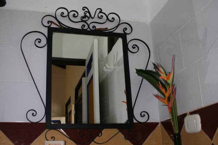 Room 49 of 153