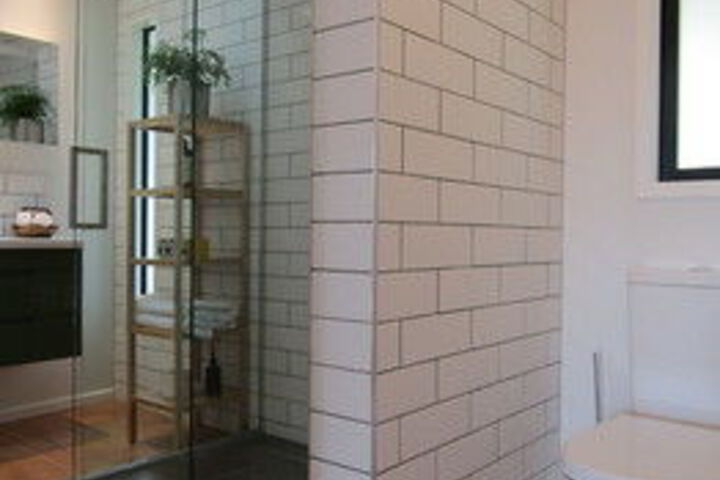 Room 3 of 22